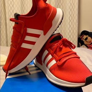 Men’s Adidas Red U_ Path Run 9.5